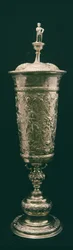 スタンディングカップとカバー、ニュルンベルク、c.1600（シルバーゴールド）
